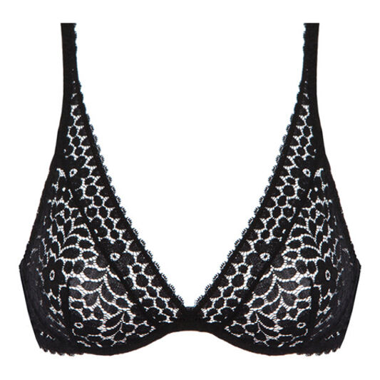 soutien gorge percé